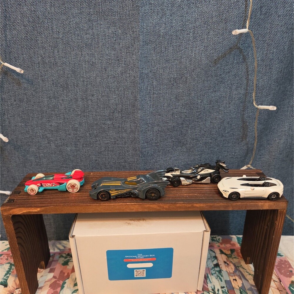 Hot Wheels Mixed Race Car Lot 4 Diecast - Picture 15 of 16